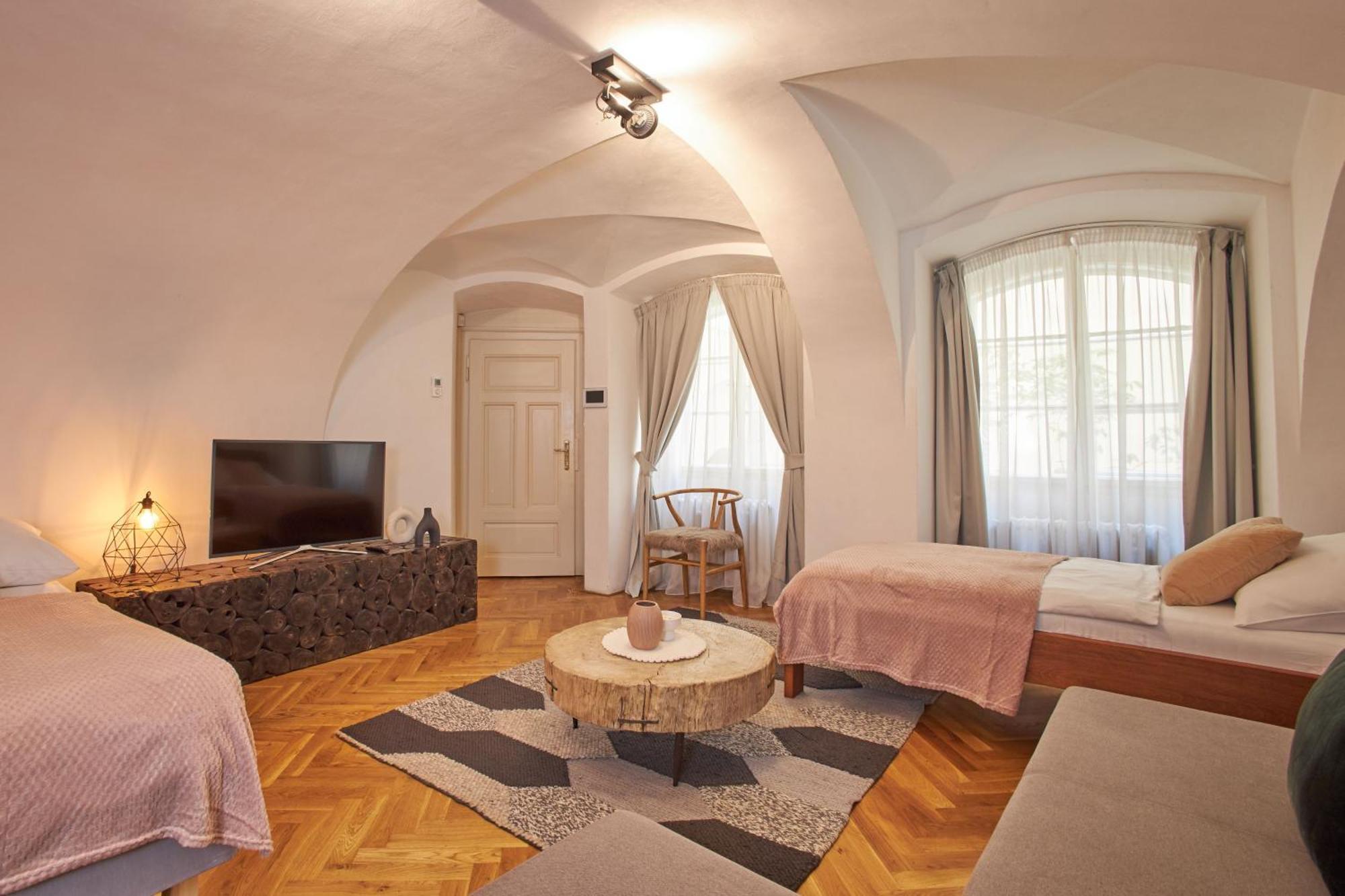Lazenska N4 Residence Прага Экстерьер фото